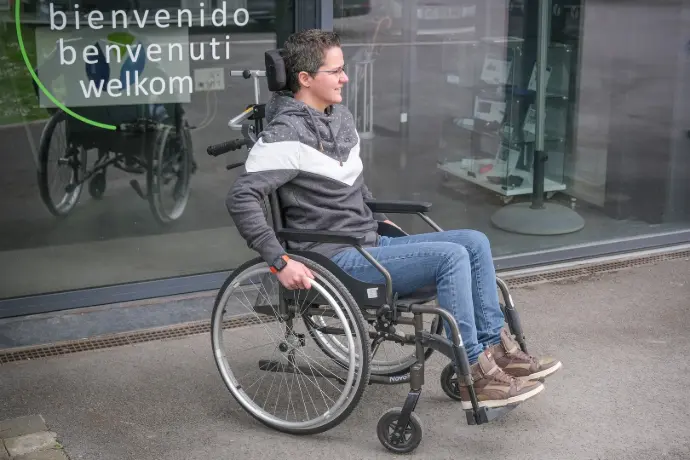 Découvrez les produits de la catégorie Equipements de confort fauteuil roulant Handynamic Découvrez les produits de la catégorie Equipements de confort fauteuil roulant Handynamic